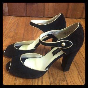 Steve Madden Luxe Black Heels